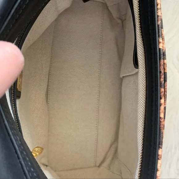 NWOT MCM limited Leopard 2 Way - Picture 10 of 16